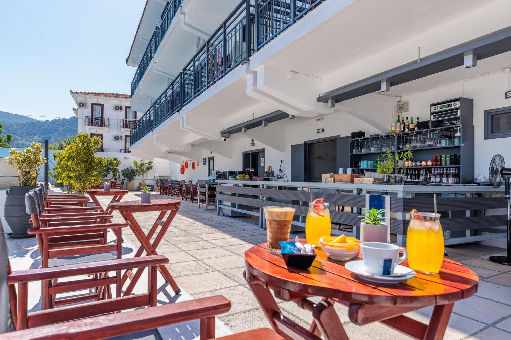 Amalia Hotel Skopelos Buitenkant foto