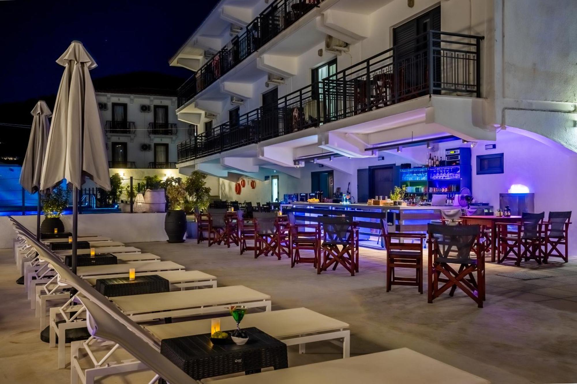 Amalia Hotel Skopelos Buitenkant foto